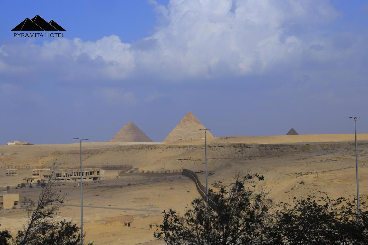 Pyramita Hotel Ghatati エクステリア 写真